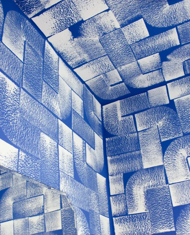 Raumgestaltung für Gräfrather Arztpraxis: Ein Wand- und Raumkonzept, das beruhigend auf Patient:innen wirkt - Bild 2